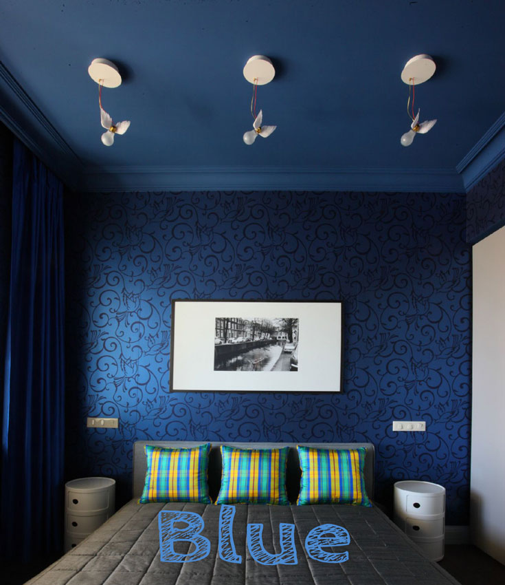 Blue #wallpaper accent wall in #smallbedroom